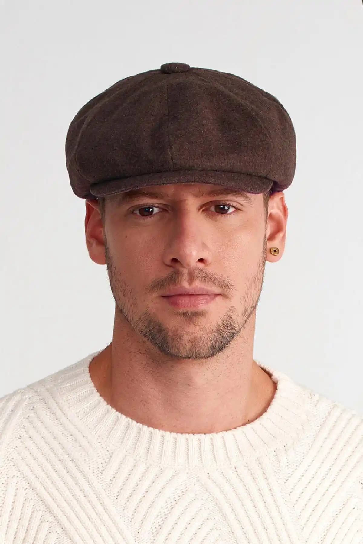 İtalyan Kasket Şapka Erkekler İçin Şıklık ve Rahatlık Sunan Modern Aksesuar