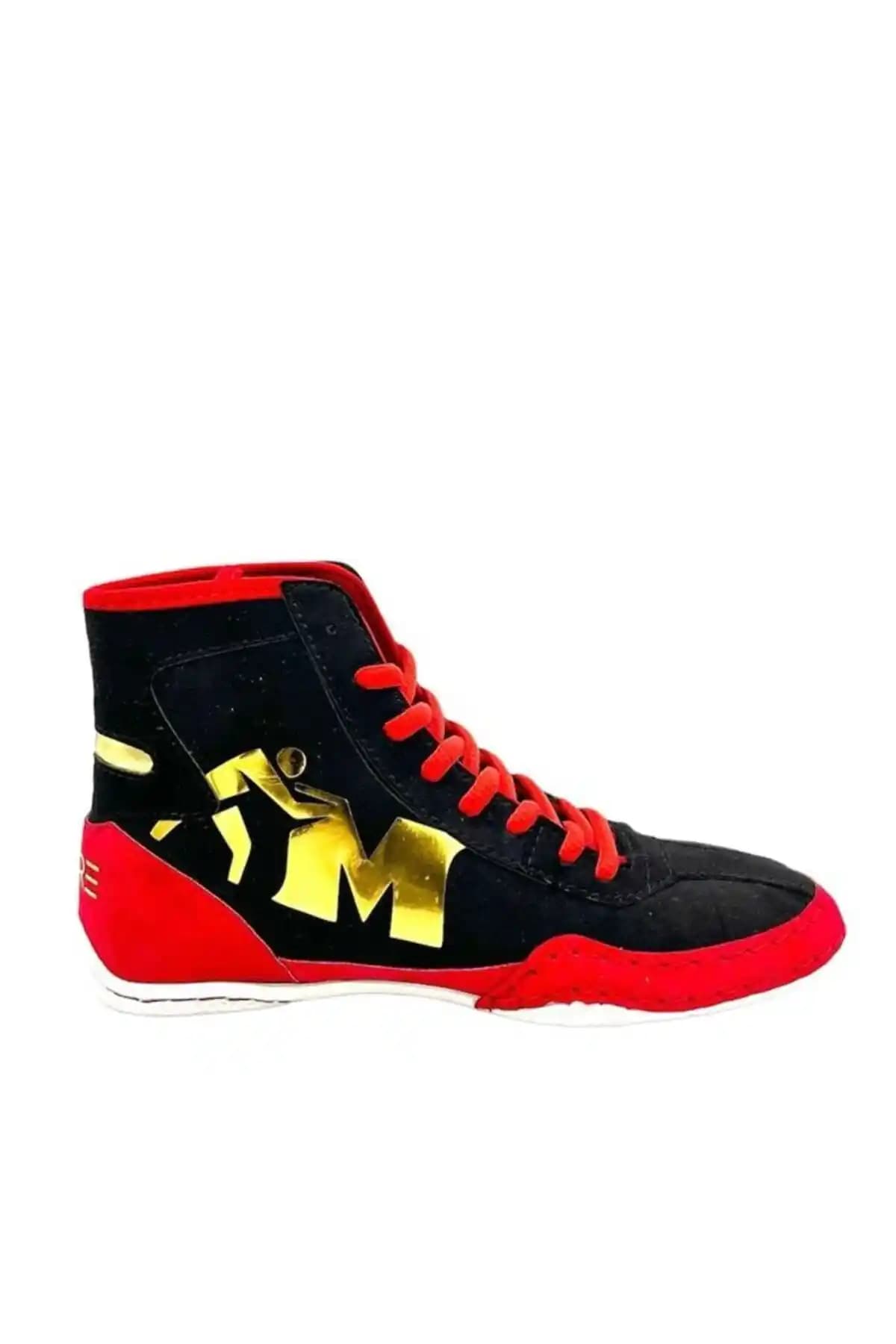 Japon Ayakkabıları: Geleneksel Estetik ve Modern Moda Arasındaki Köprü