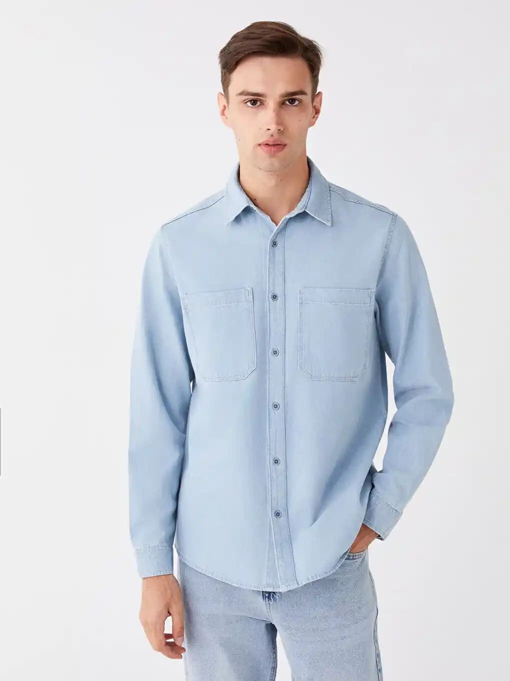 Jean Gömleklerin Moda Dünyasındaki Yeri ve Güncel Trendler Hakkında Kapsamlı Bilgi