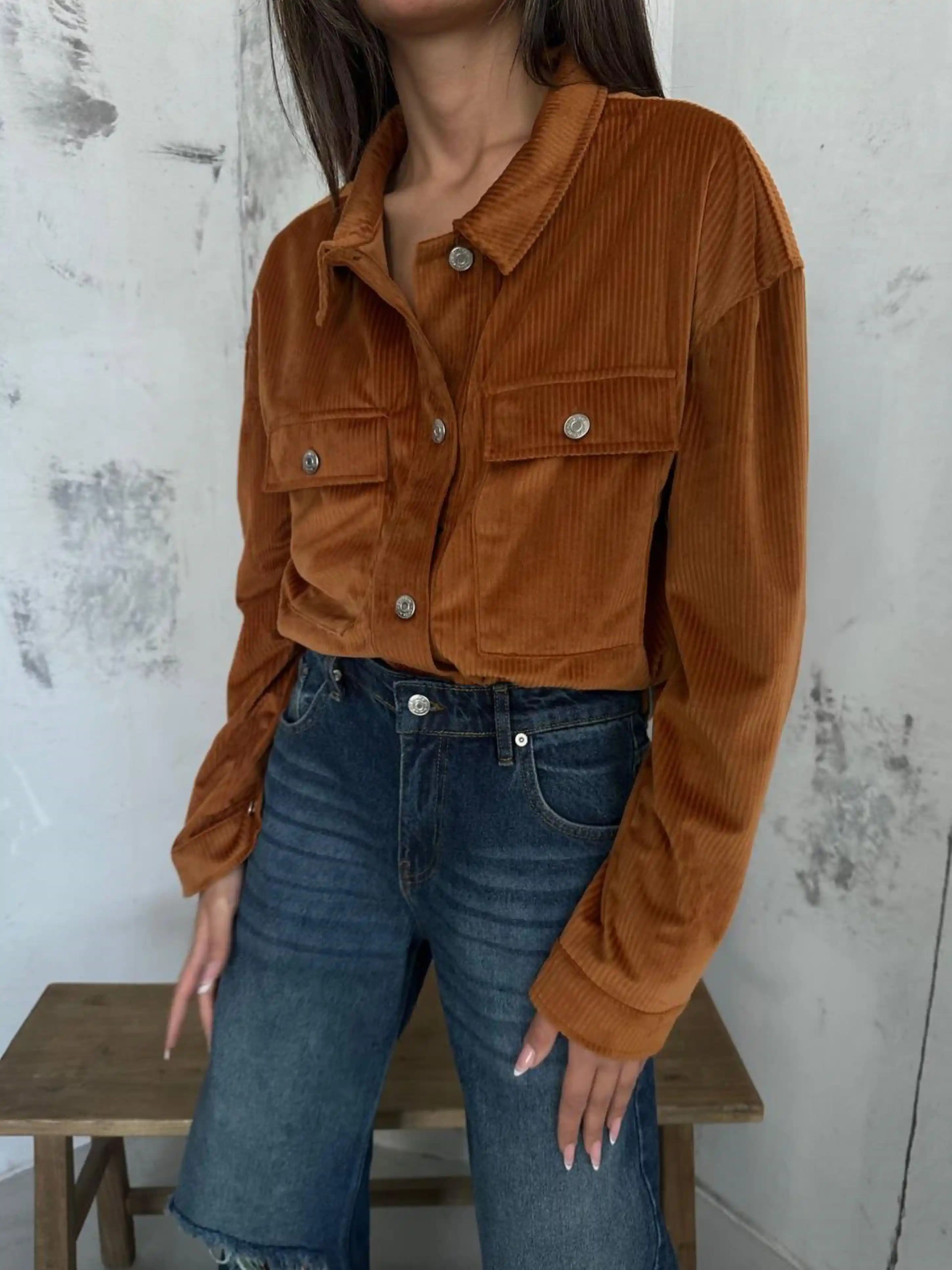 Kadife Ceketlerde Zamansız Şıklık ve Modern Trendler Hakkında Detaylı Bilgi