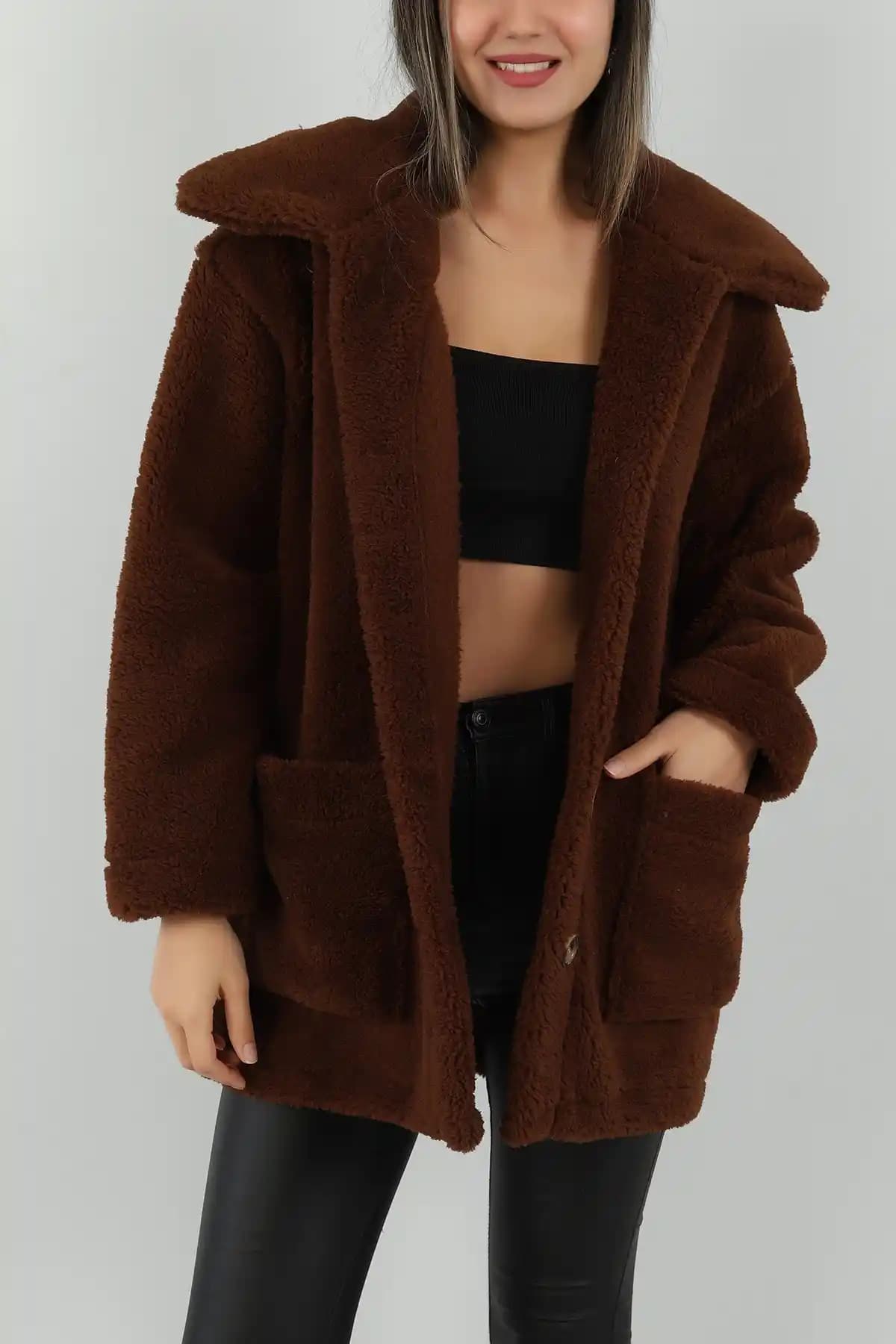 Kadın Peluş Mont Modelleri ve Trendleri 2026 Yılında Şıklık ve Konfor Bir Arada