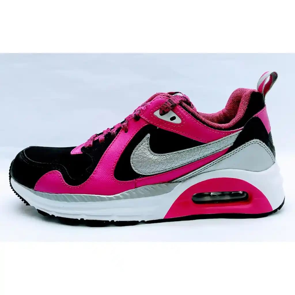 Kadınlar İçin Air Max Spor Ayakkabılar: Moda ve Konforun Buluşma Noktası