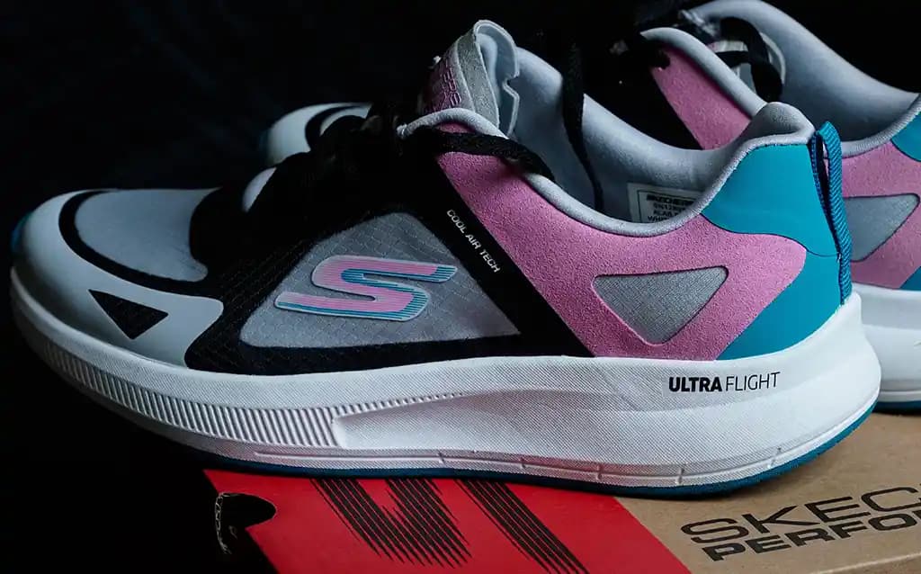 Kadınlar İçin En İyi Spor Ayakkabı Markaları ve Seçim Rehberi