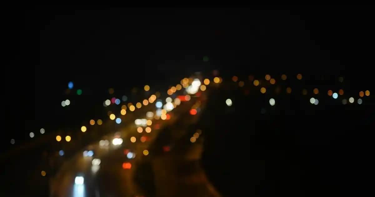 Kadınlar İçin Mor Spor Ayakkabılar: Moda ve Fonksiyonelliğin Birlikte Sunulduğu Trendler