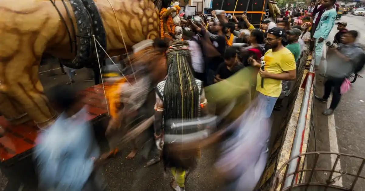 Kaliteli Kaban Seçimi ve Moda Trendleri: Uzun Ömürlü ve Şık Kış Giyim Alternatifleri