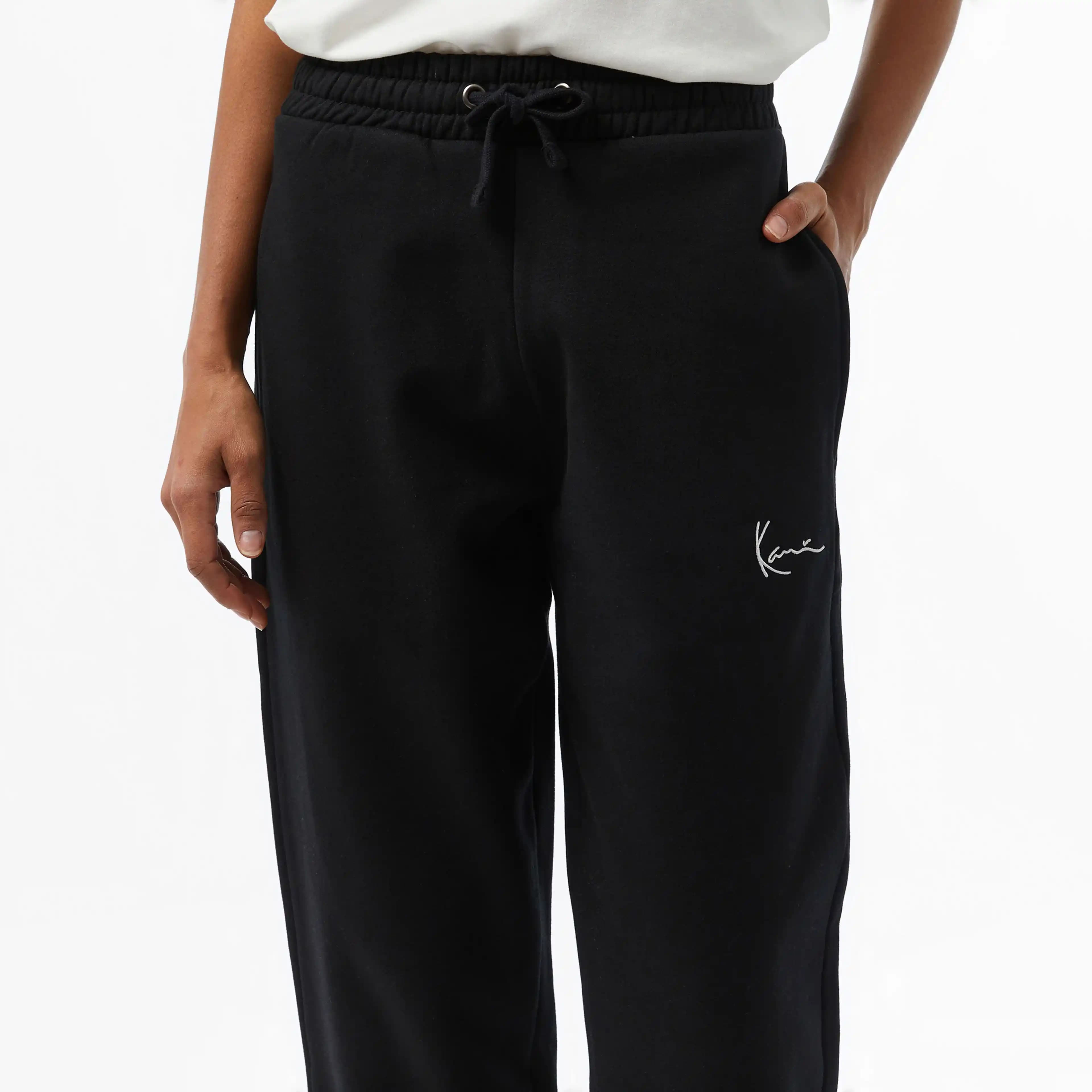 Karl Kani Pantolonlarıyla Moda Dünyasında Özgün Bir İz Bırakın