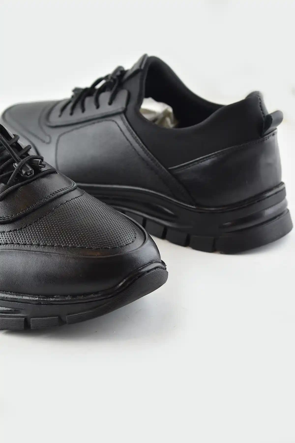 Kaymaz Taban Ayakkabılar: Güvenlik ve Şıklığı Bir Arada Sunan Moda Trendleri ve Özellikleri