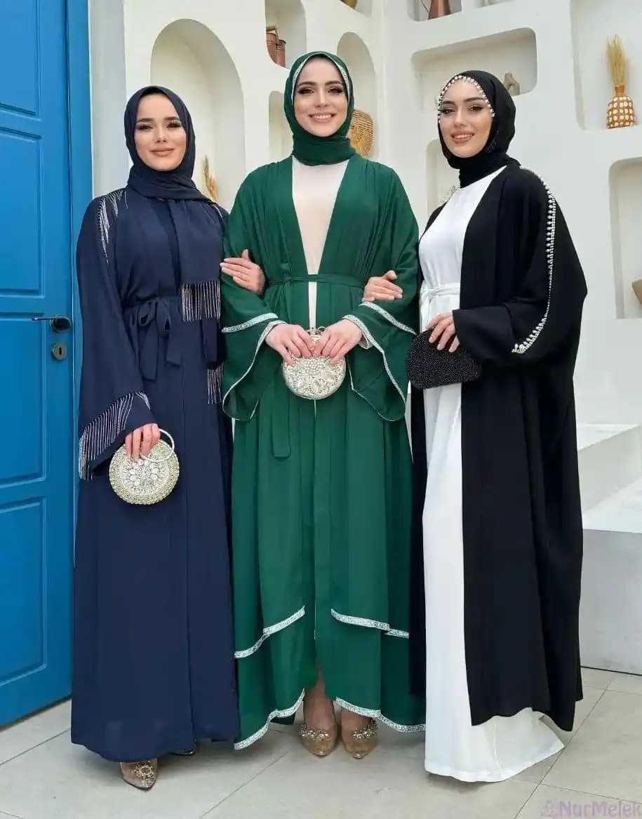 Kır Düğünü Kombini: Doğal ve Şık Görünüm İçin Stil İpuçları ve Trendler