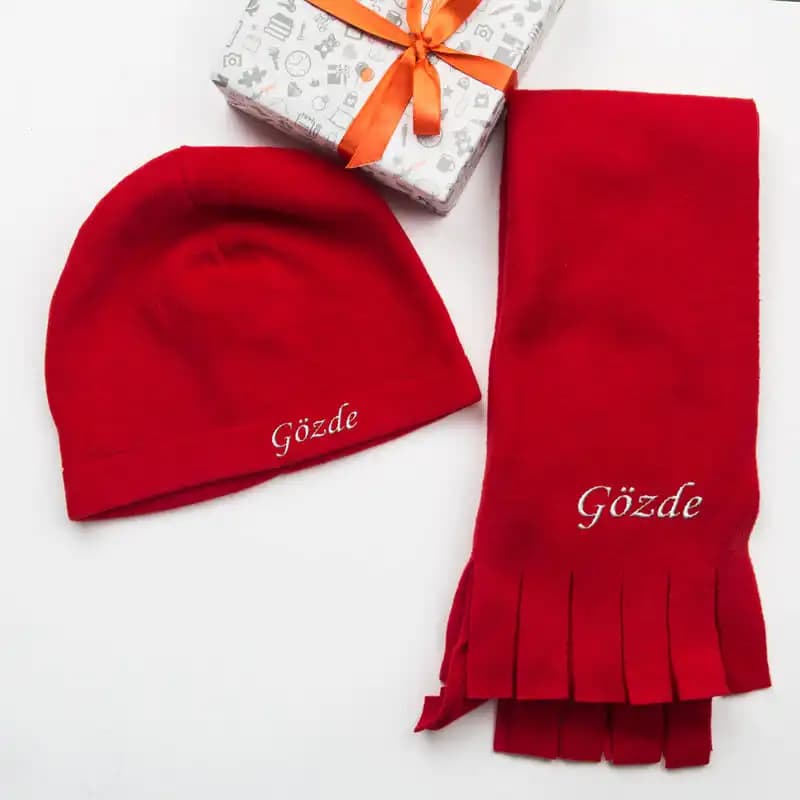 Kişiye Özel Bere Tasarımları: Kışın Stil ve Fonksiyonelliği Bir Arada