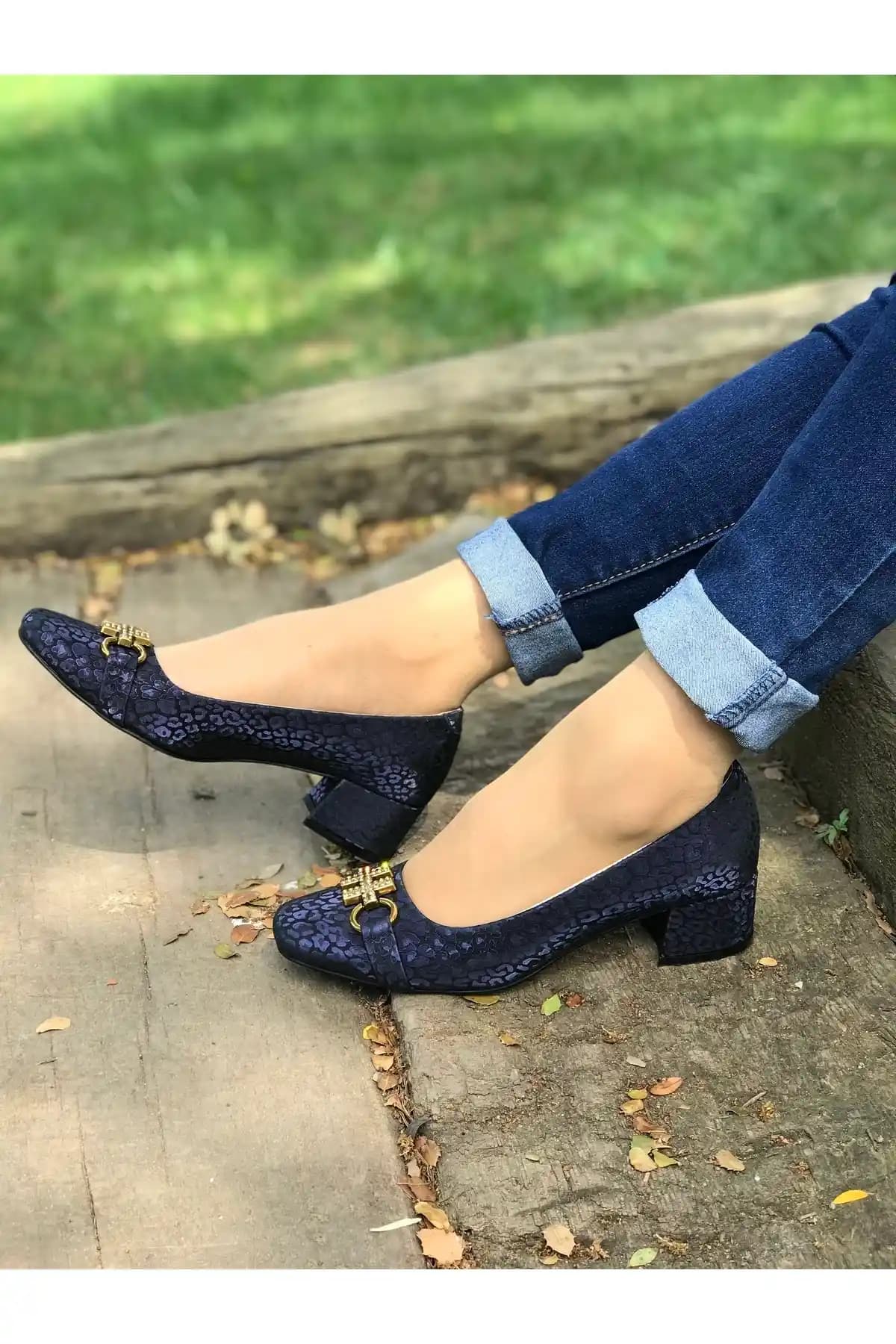 Klas Ayakkabının Moda Dünyasındaki Yeri ve Güncel Trendleri Hakkında Detaylı Bilgi