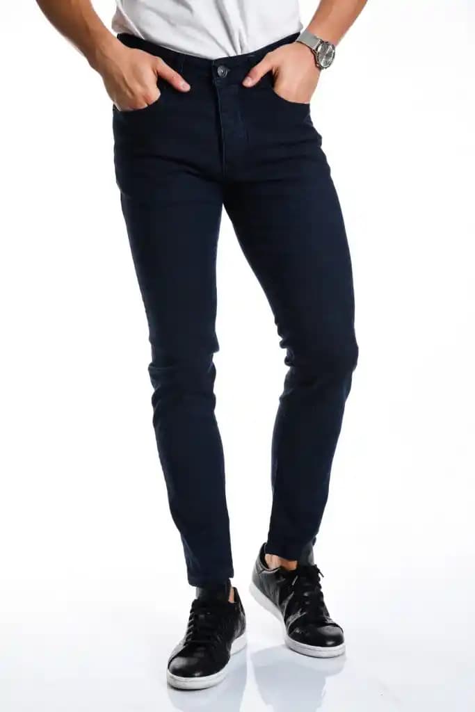 Kot Pantolon Altına Uygun Erkek Ayakkabıları Seçimi ve Stil Rehberi