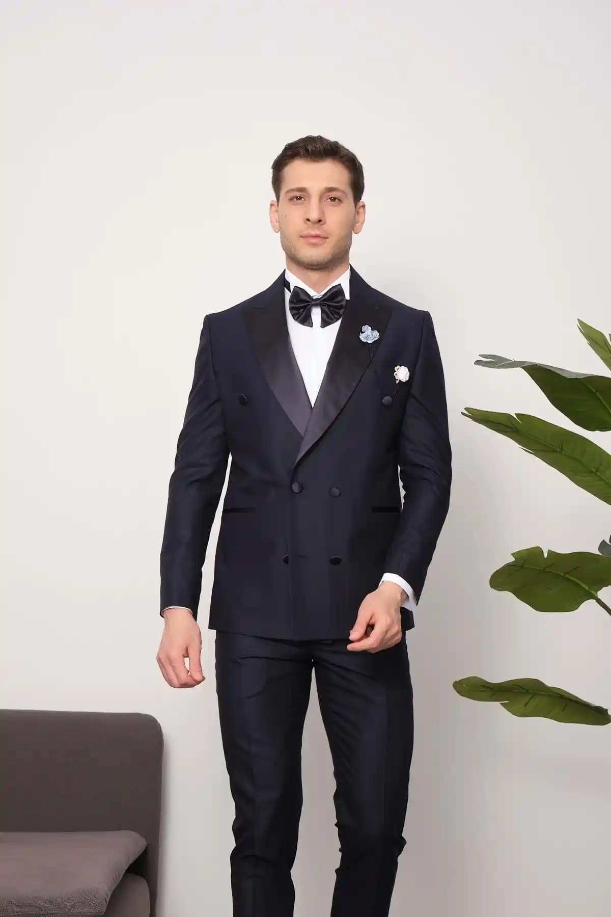 Kruvaze Smokin Damatlık Seçenekleri ve Moda Trendleri Hakkında Kapsamlı Rehber