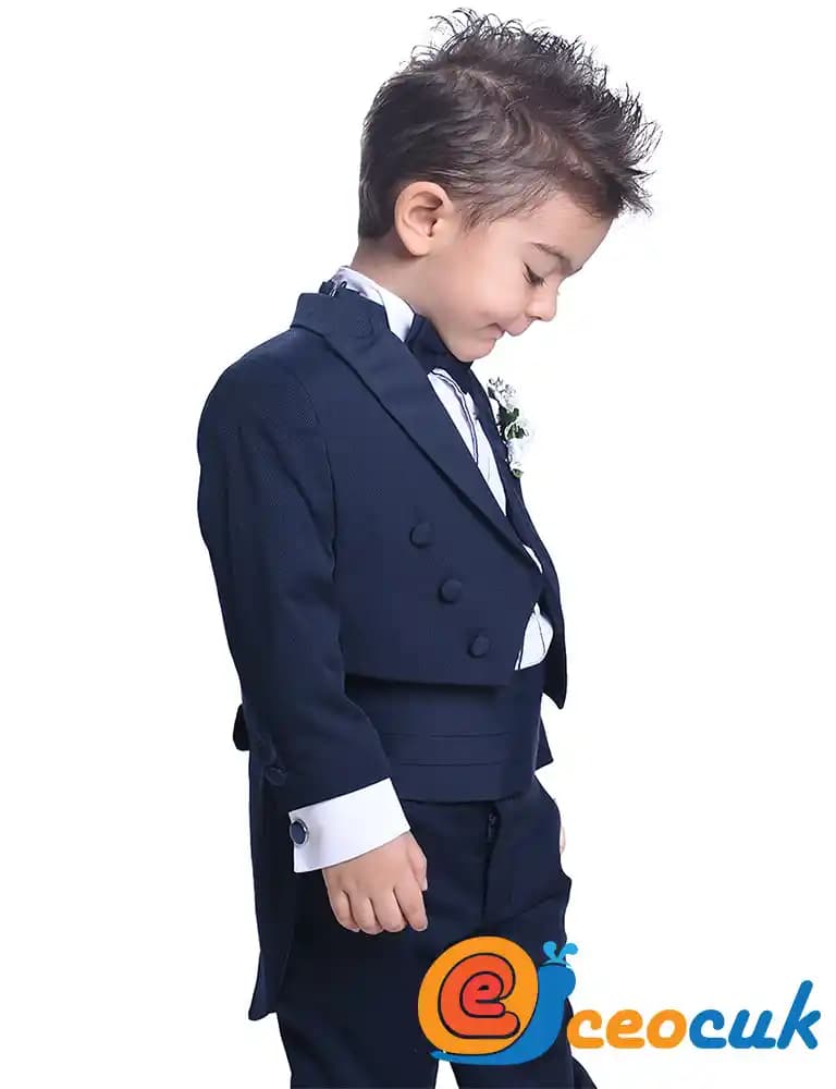 Kuyruklu Takım Elbise: Tarihçe, Tasarım ve Güncel Moda Trendleri