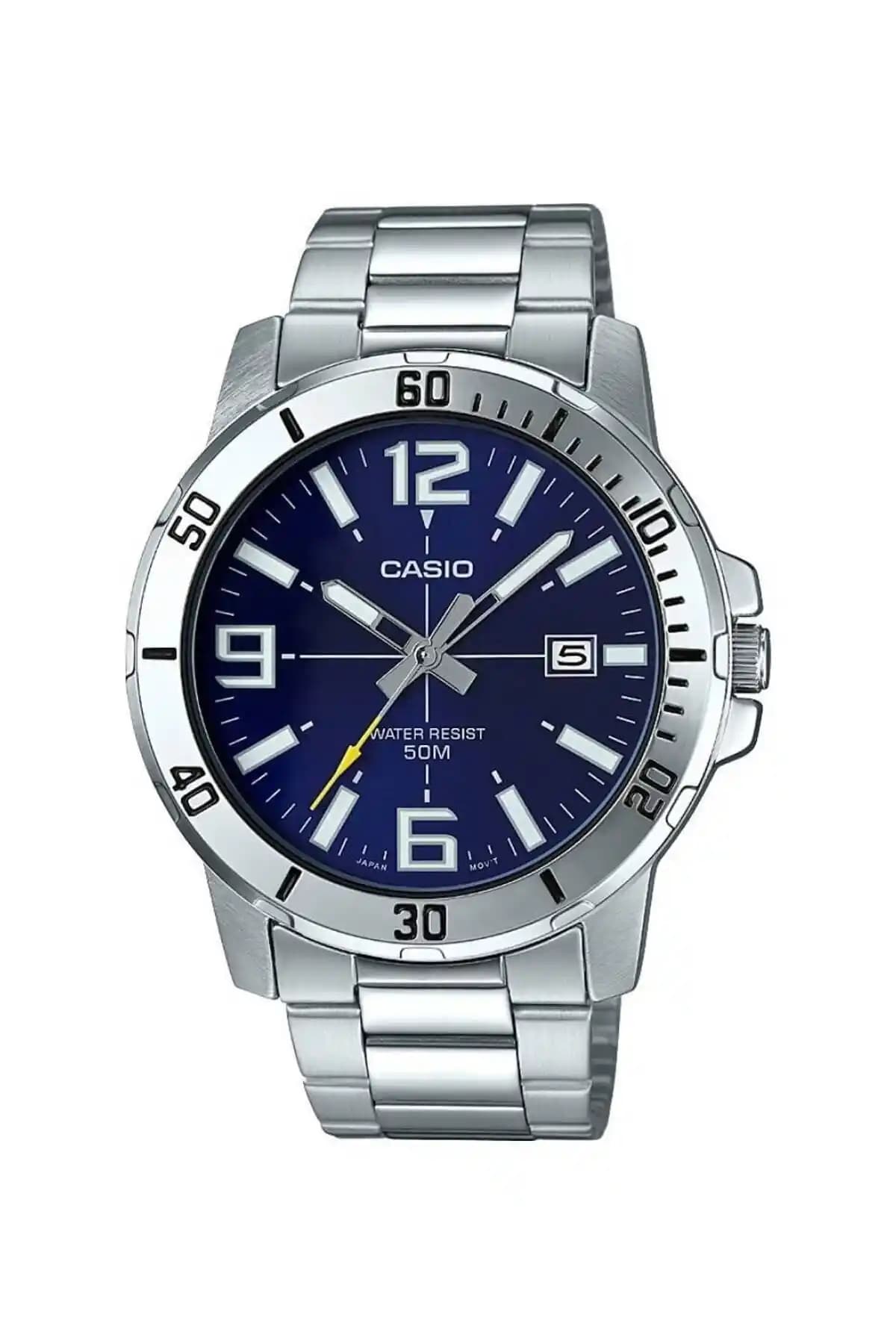 Lacivert Saatler: Moda ve Fonksiyonellikte Zamansız Şıklık ve Casio'nun Yenilikçi Modelleri