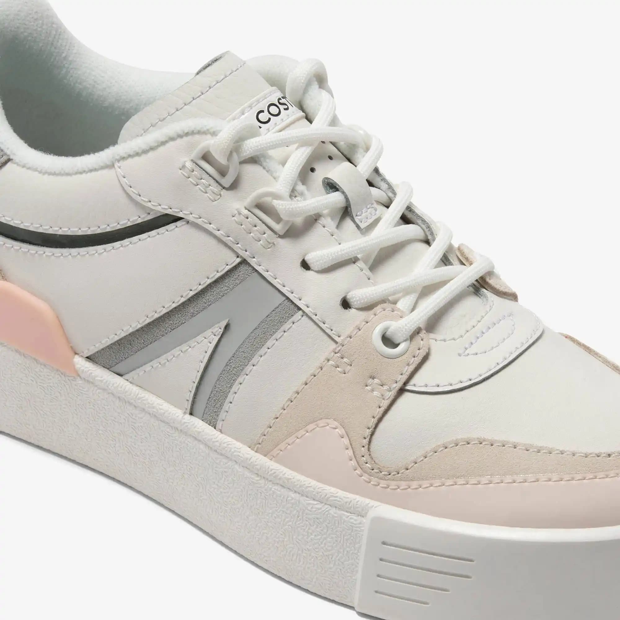 Lacoste Bayan Ayakkabıları: Şıklık ve Konfor Sunan Modern Tasarımlar