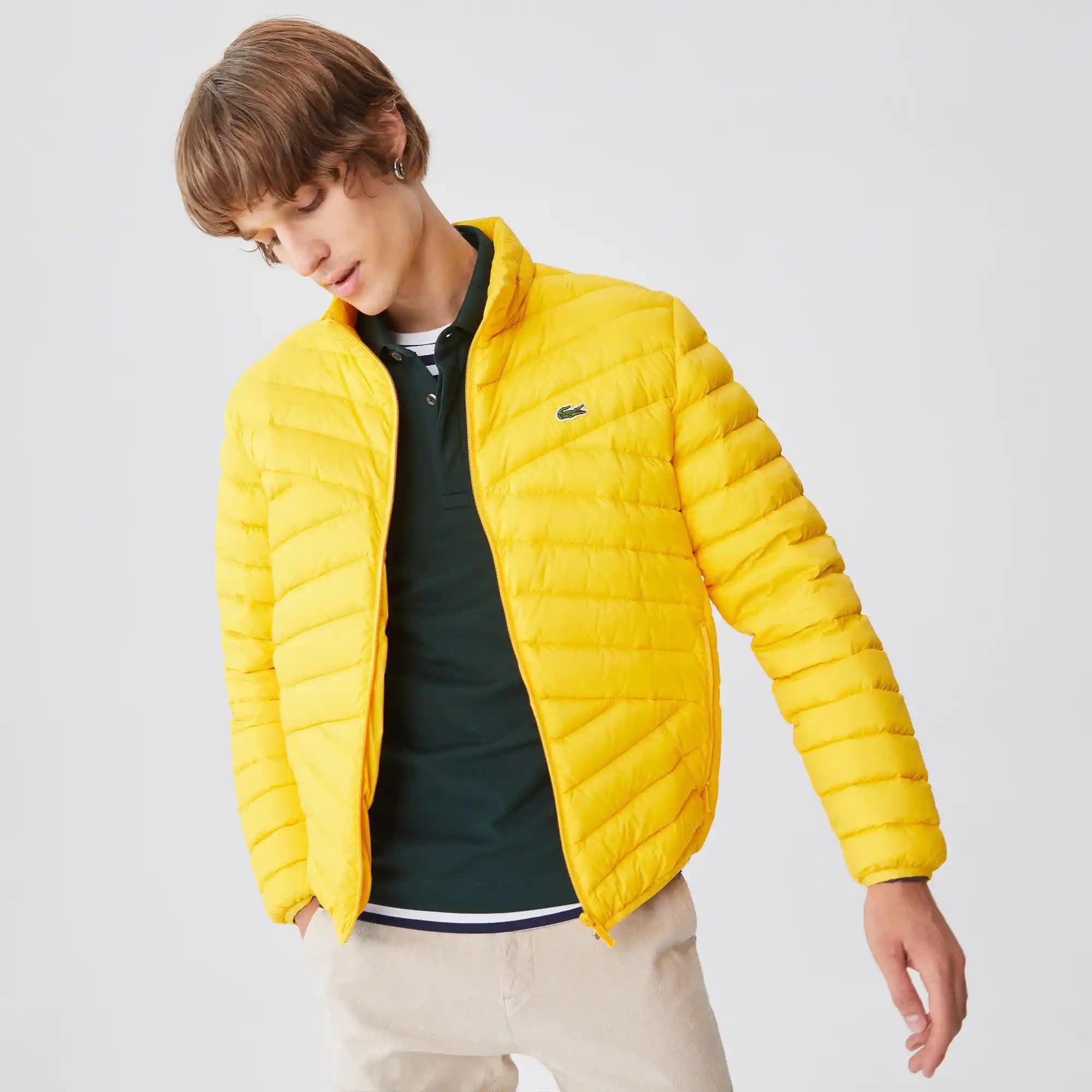 Lacoste Sarı Mont: Modern Tasarım ve Trendlerle Uyum Sağlayan Stil Rehberi