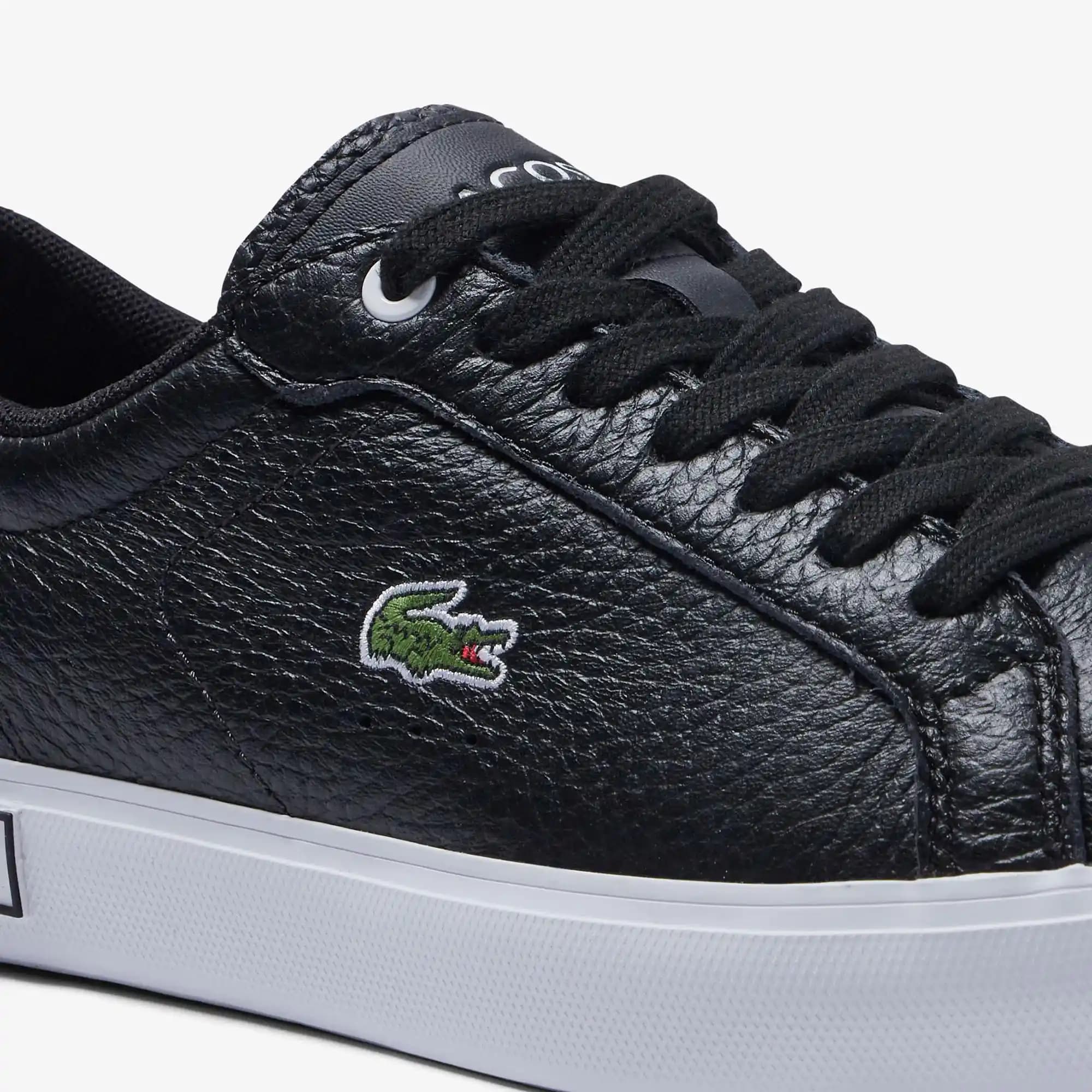 Lacoste Siyah Kadın Ayakkabıları: Şıklık ve Konforun Modern Buluşması