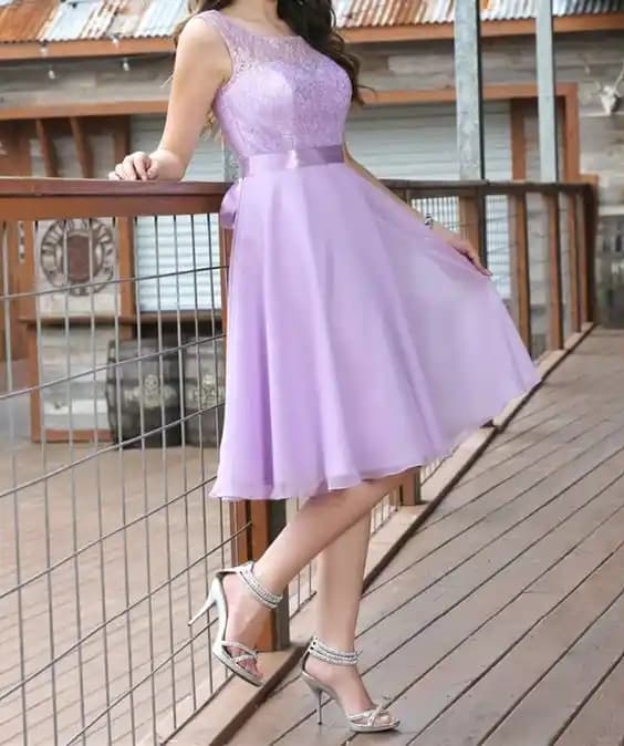 Lila Elbise Altına Uygun Ayakkabı Seçenekleri ve Moda İpuçları