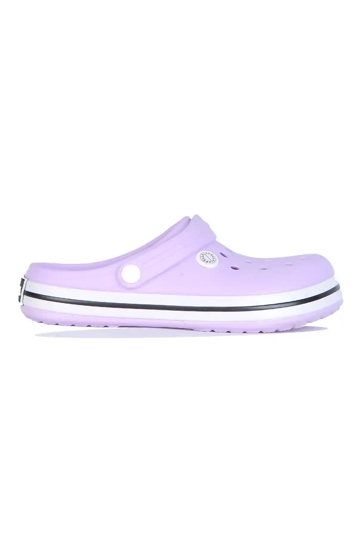 Lila Renkli Crocs ile Moda ve Konforu Bir Arada Yakalayın