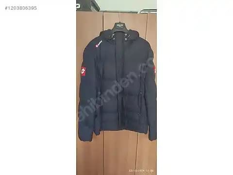 Lotto Şişme Mont: Kış Aylarının Moda ve Fonksiyonelliğini Yansıtan Güncel Seçenekler