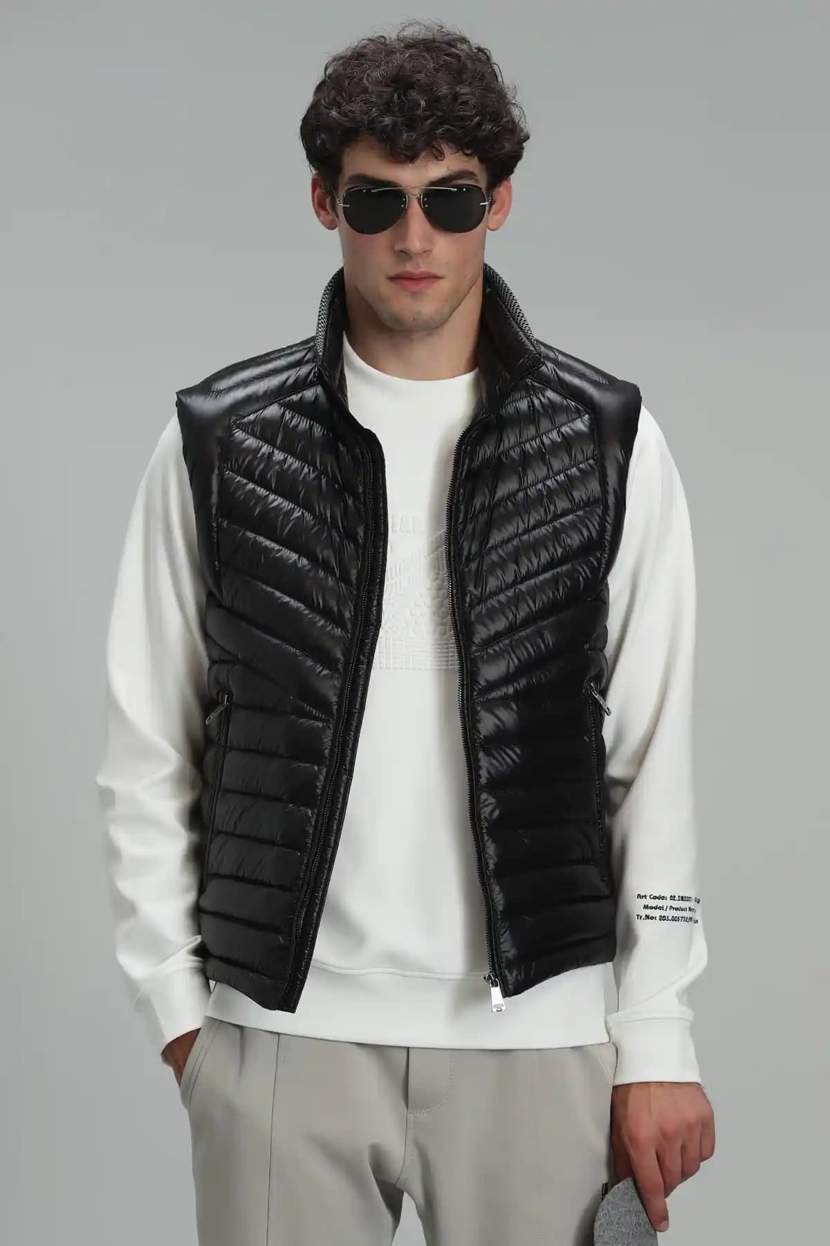 Lüfian Yelek: Geleneksel ve Modern Unsurlarla Zenginleşen Moda Trendleri