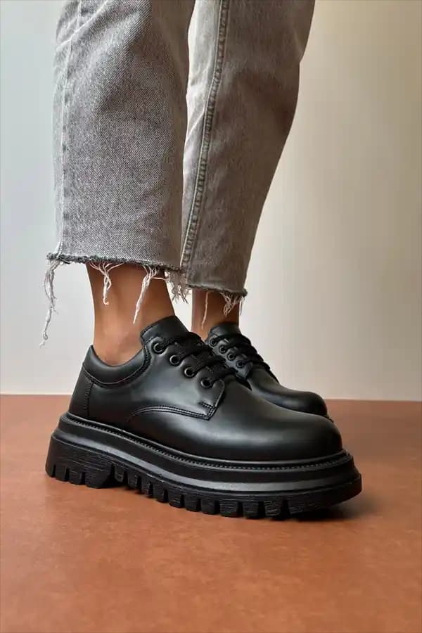 Makosen Ayakkabılar: Moda ve Rahatlığın Buluştuğu Şık Ayakkabı Seçenekleri