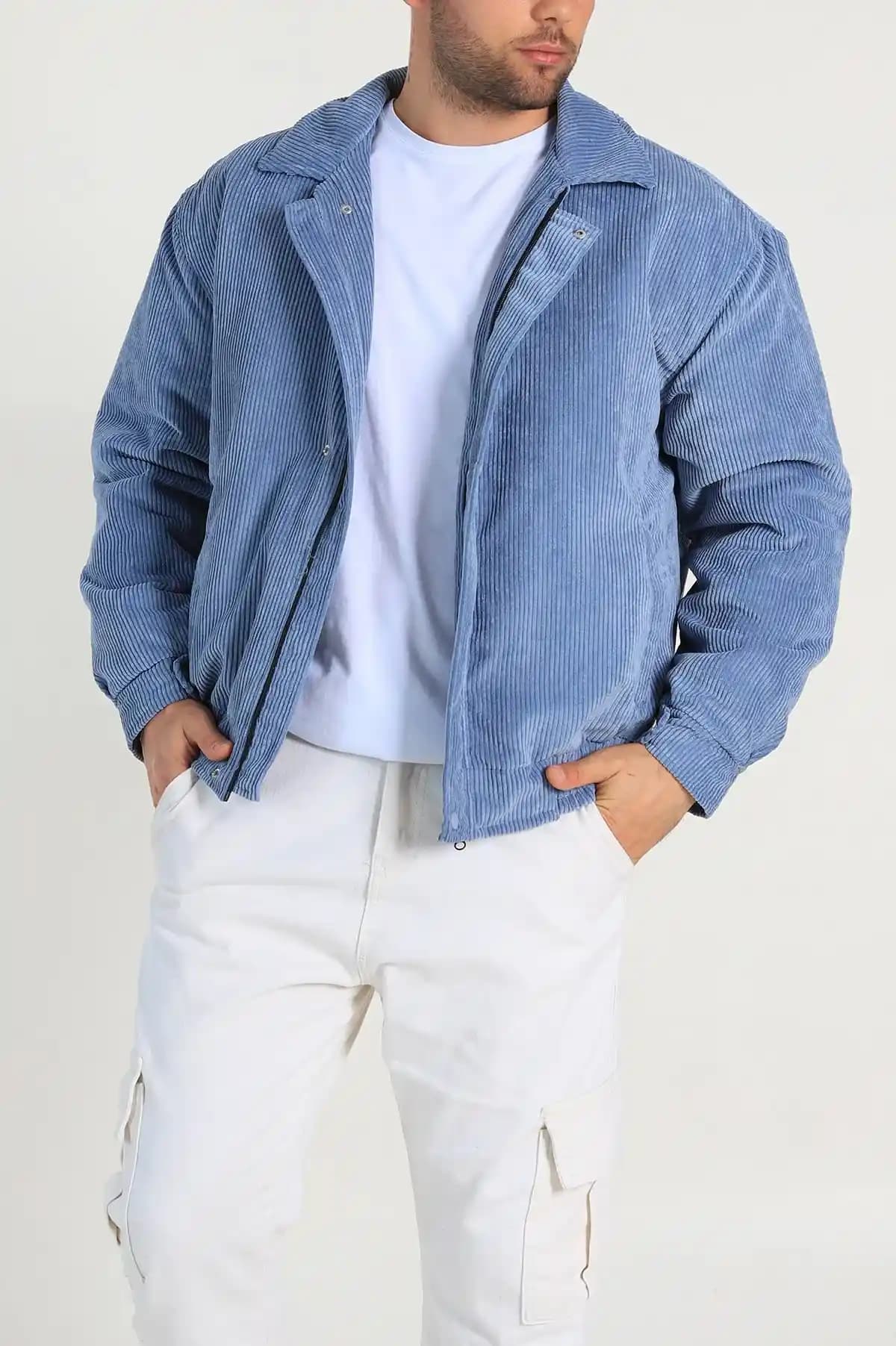 Mavi Kadife Montlar: Moda Trendleri ve Stil Önerileriyle Şıklık ve Konfor Bir Arada