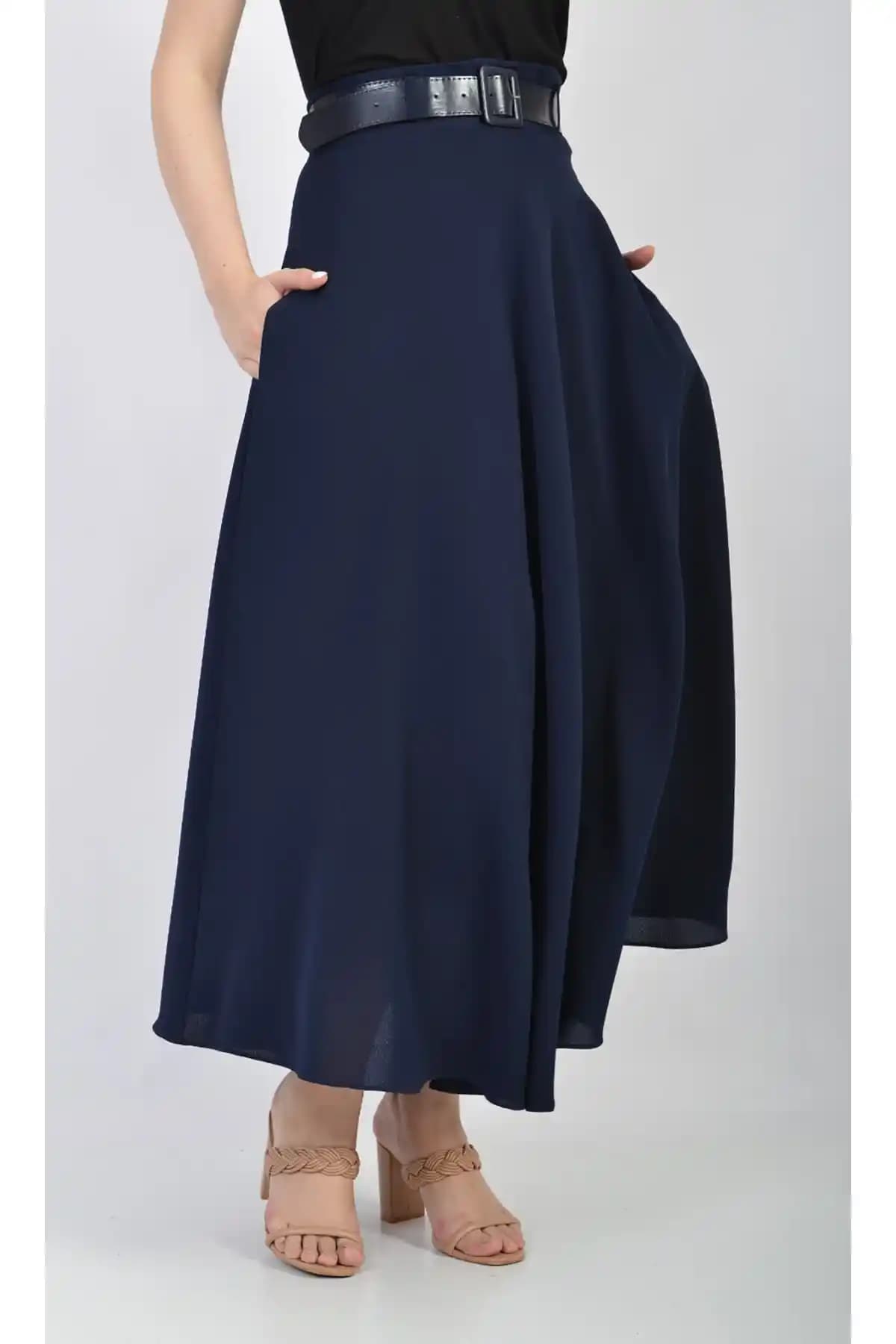 Moda Dünyasında 100 cm Etek: Şıklık ve Zarafetin En Güzel Temsilcisi