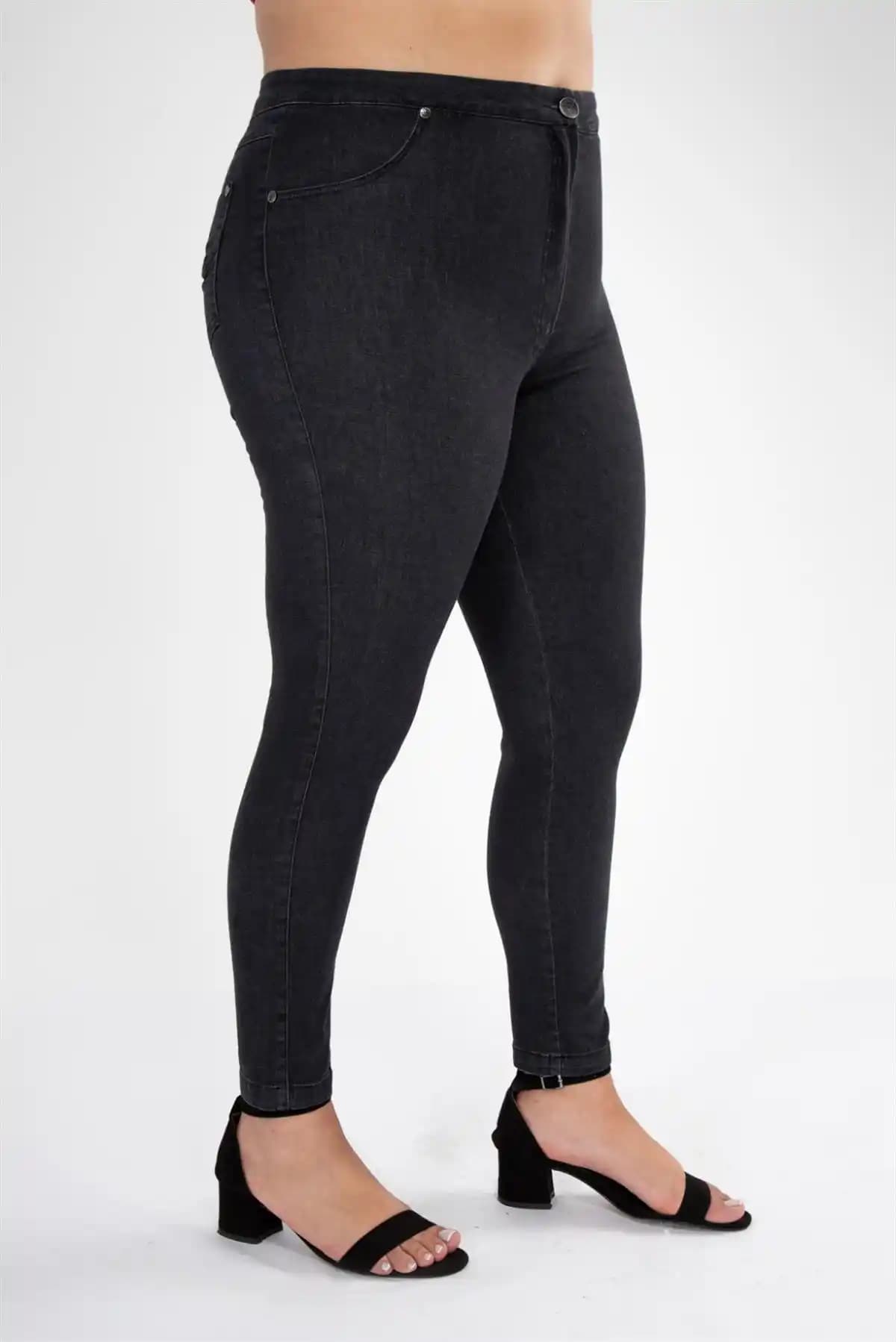 Moda Dünyasında 34/29 Pantolon: Stil ve Konforun Mükemmel Buluşması