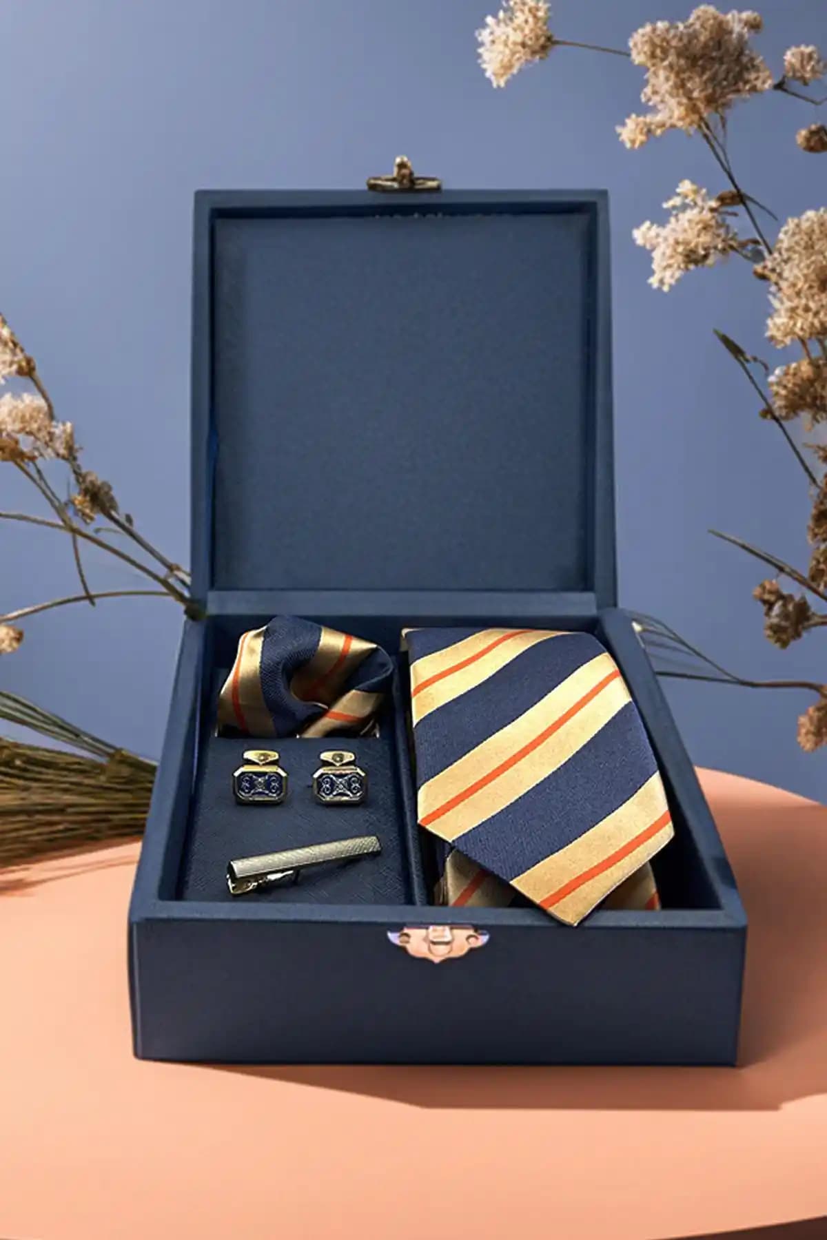 Moda Dünyasında Detayların Gücü: Kravat Kutuları ve Stil İfade Edici Seçenekler