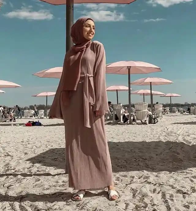 Moda Dünyasında Kıyafet Fotoğraflarının Önemi ve Etkili Kullanım İpuçları