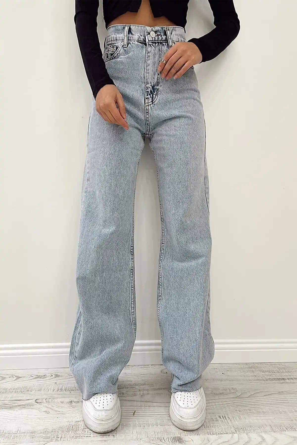 Moda Dünyasında Pantolon Seçenekleri ve Tarzları Hakkında Kapsamlı Rehber