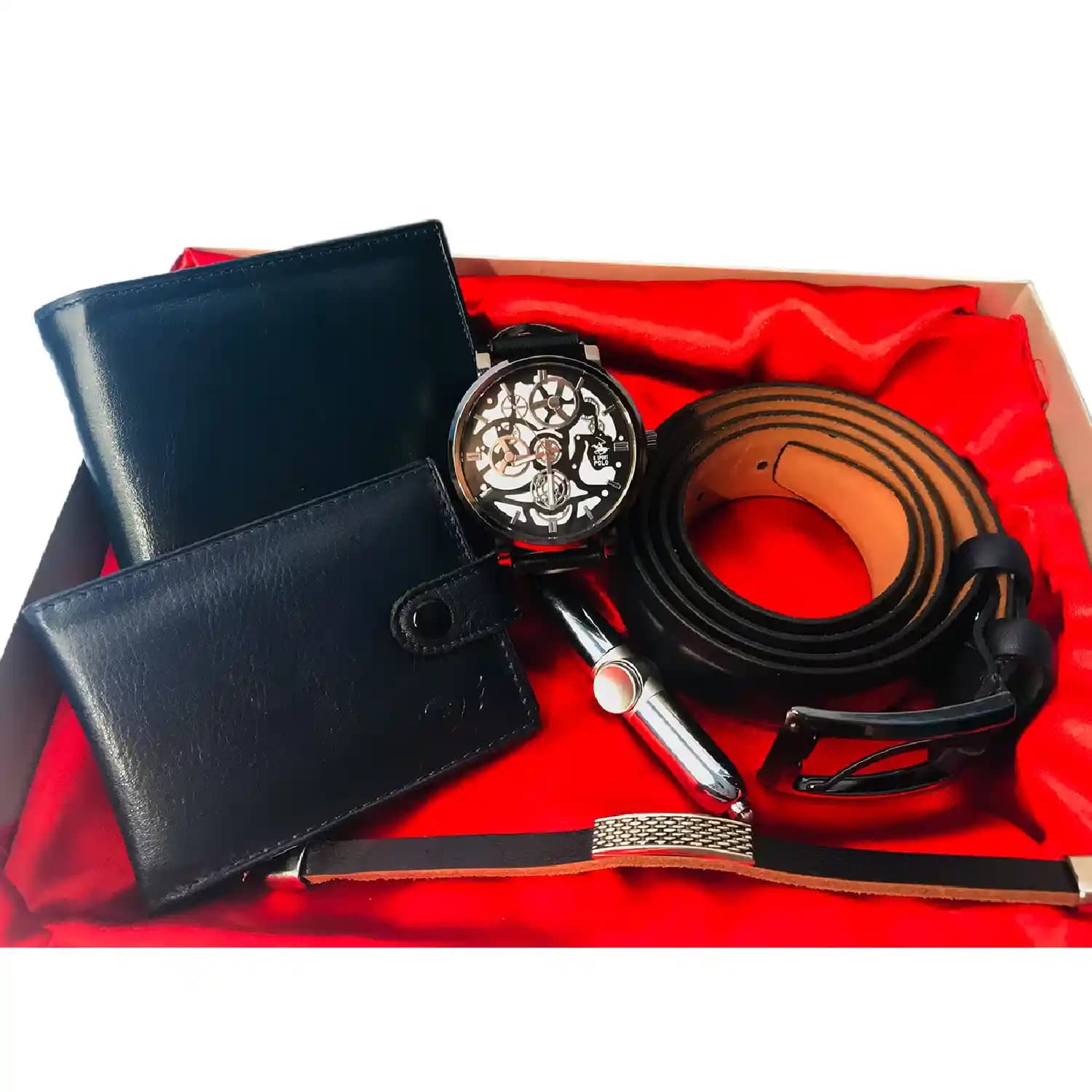 Moda Dünyasında Saat, Kemer ve Cüzdan Setleri: Stil ve Fonksiyonellik Bir Arada