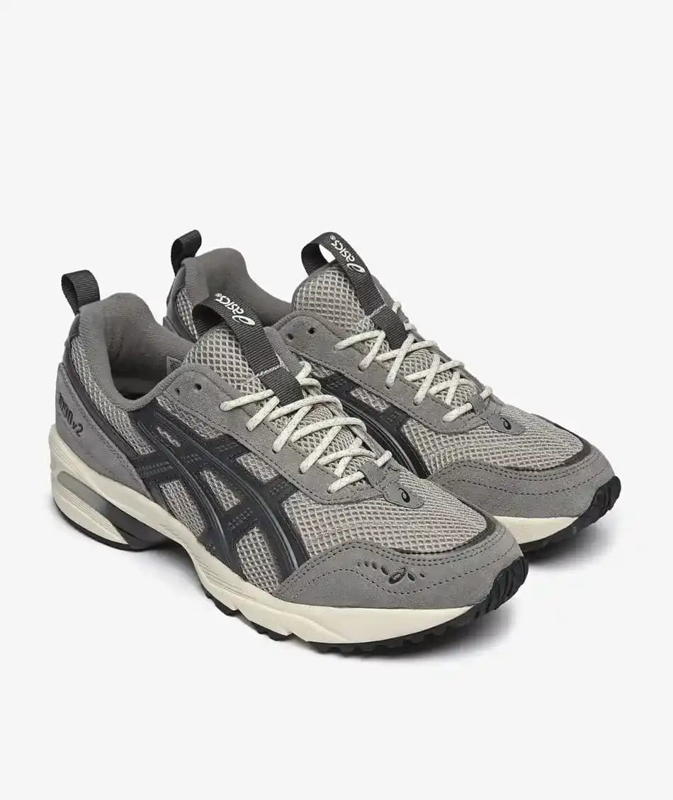 Moda ve Fonksiyonelliği Birleştiren Asics Gel 1090v2 Spor Ayakkabıları İncelemesi