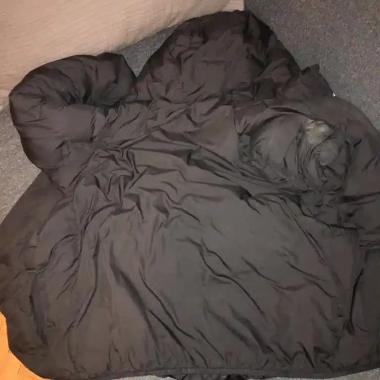 Mont Yıkama ve Bakım Talimatlarıyla Kışlık Giysilerin Ömrünü Uzatma Rehberi