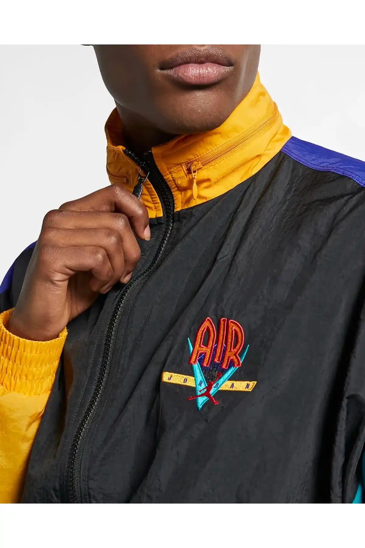 Nike Air Jordan Ceketlerin Moda Dünyasındaki Yeri ve Stil İpuçları