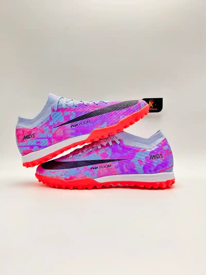 Nike Air Zoom Kramponlar: Performans ve Moda Dünyasında Yeni Trendler ve Özellikler