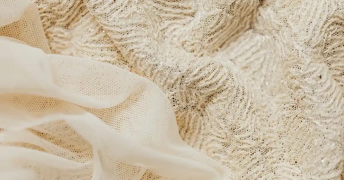 Nike Heritage Şapka: Spor ve Casual Moda İçin Zamansız ve Şık Aksesuar Seçeneği