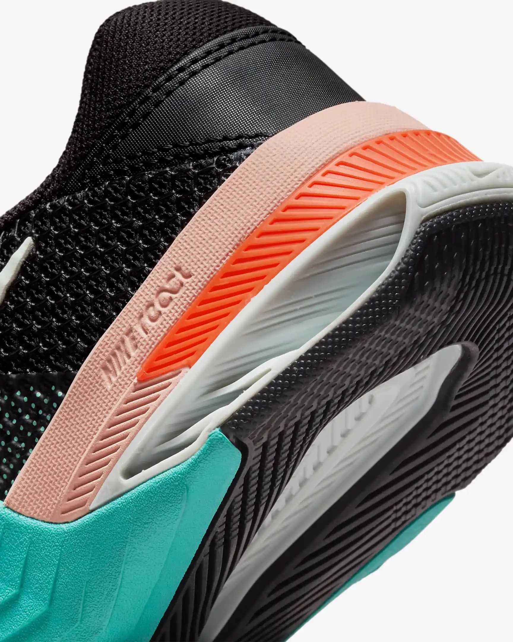 Nike Metcon 7 Spor ve Moda Dünyasının Kesişimini Yansıtan Çok Yönlü Ayakkabı