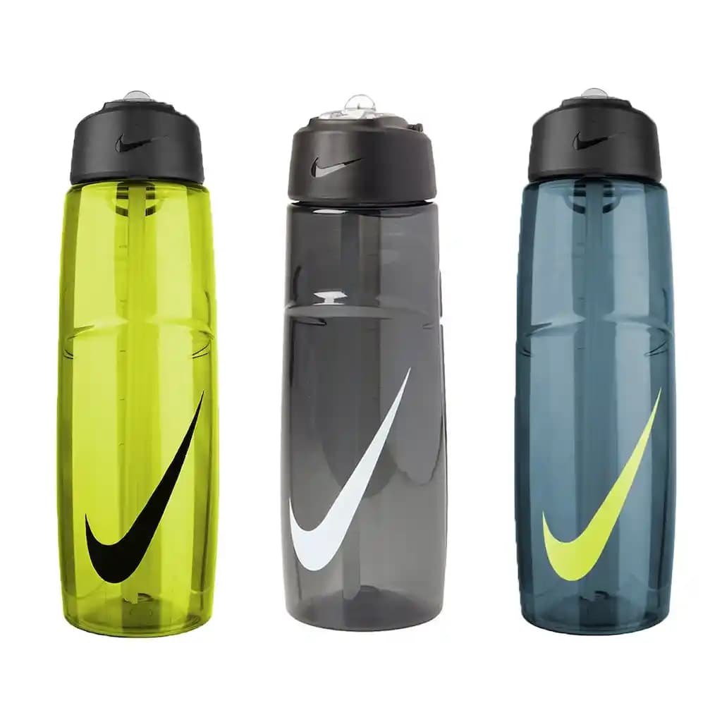 Nike Suluklar ile Moda ve Fonksiyonun Buluştuğu Şık Aksesuarlar