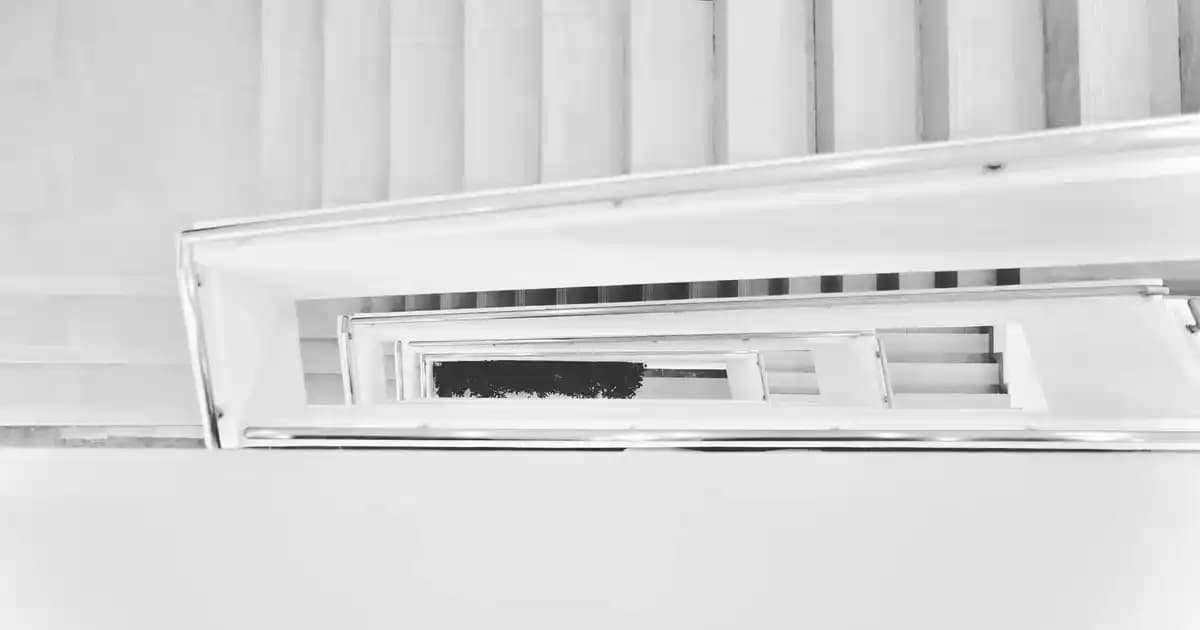 Nişan Elbisesi Seçiminde Trendler ve Stil İpuçları