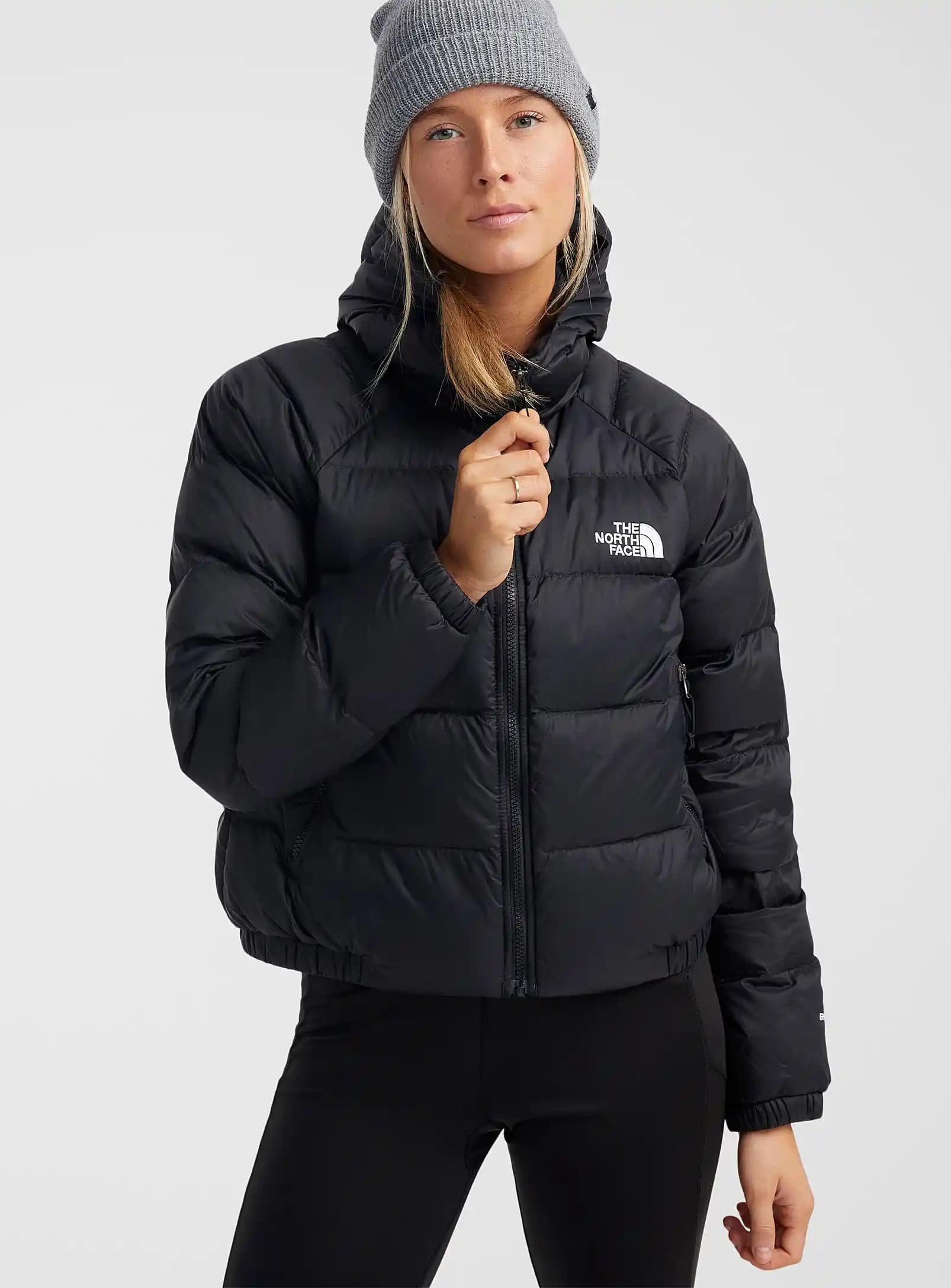 North Face Puffer Ceketleri: Moda ve Fonksiyonelliğin Şık Buluşması