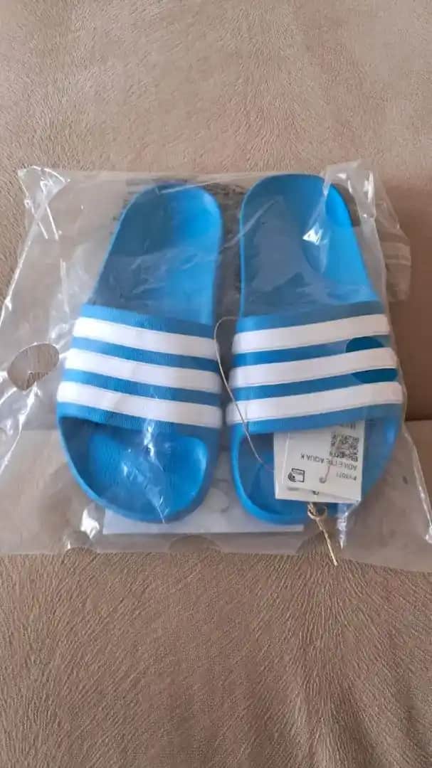 Orijinal Adidas Terlikler: Moda ve Konforun Mükemmel Buluşması