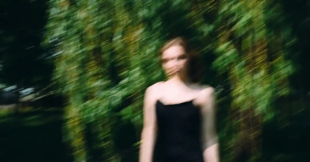 Outdoor Bot Modasında Güncel Trendler ve Stil İpuçları ile Doğa Şıklığını Yakalayın