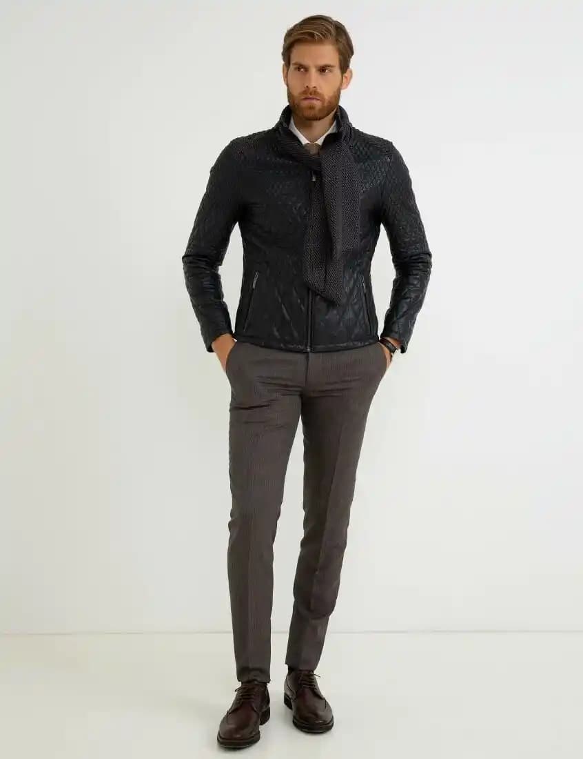 Outlet Ceketler: Moda Trendlerini Uygun Fiyatlarla Yakalayın ve Stilinizi Yükseltin