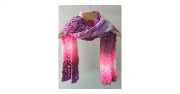 Pamuk Atkı Seçimi ve Moda Trendleri: Sıcacık ve Şık Kış Aksesuarları