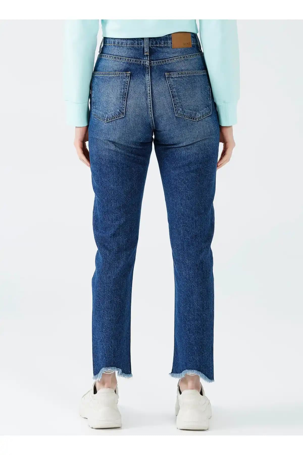 Pantolon Bedenleri ve 26 Beden Nedir Moda ve Alışverişte Beden Seçimi Rehberi