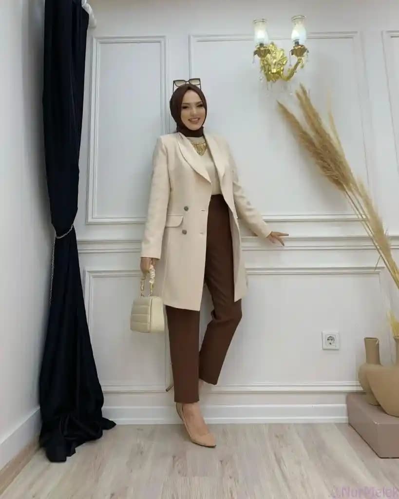 Pantolon ve Ceket Kombinleriyle Şıklık ve Tarzınızı Yansıtmanın Yolları