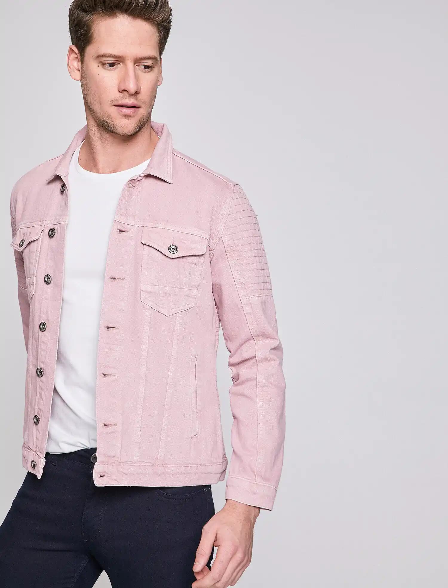 Pembe Erkek Ceketleri Moda Trendleri ve Kombinasyon İpuçları