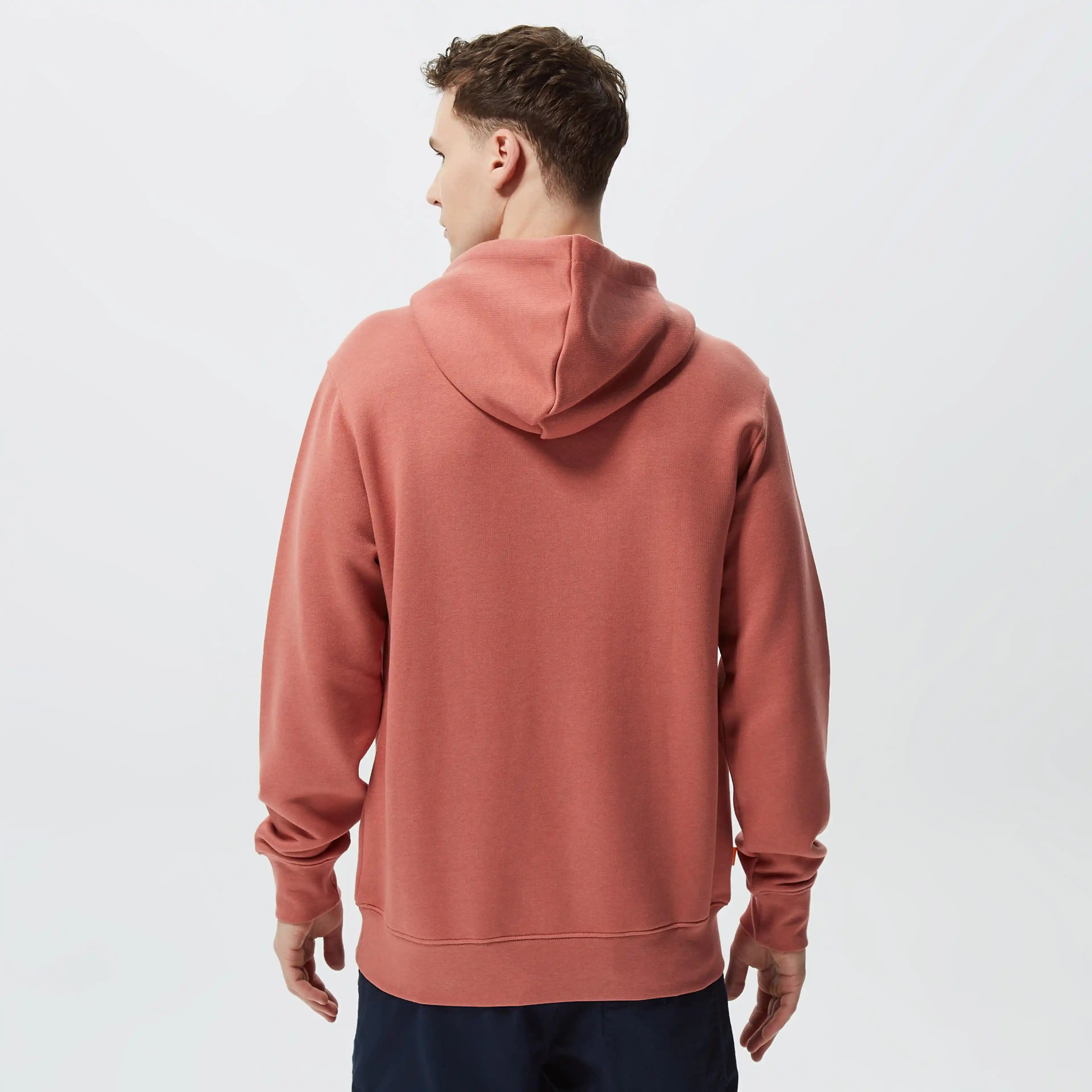 Pembe Sweat Erkek Modasında Renkli ve Şık Bir Trend Olarak Güncel Kullanım Önerileri